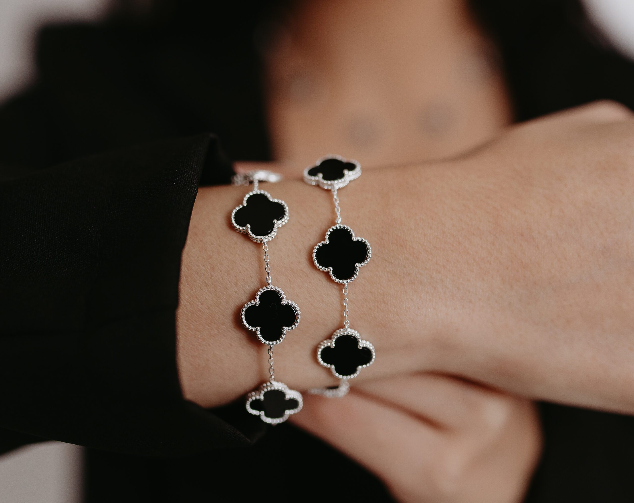 Pulseira 5 trevos ônix - Imagem 3